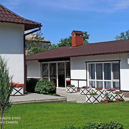 Экодом Hotel Bilhorod-Dnistrovsʼkyy Buitenkant foto