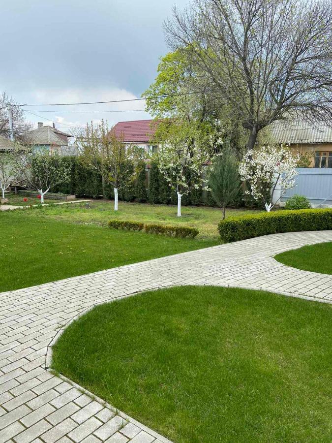 Экодом Hotel Bilhorod-Dnistrovsʼkyy Buitenkant foto
