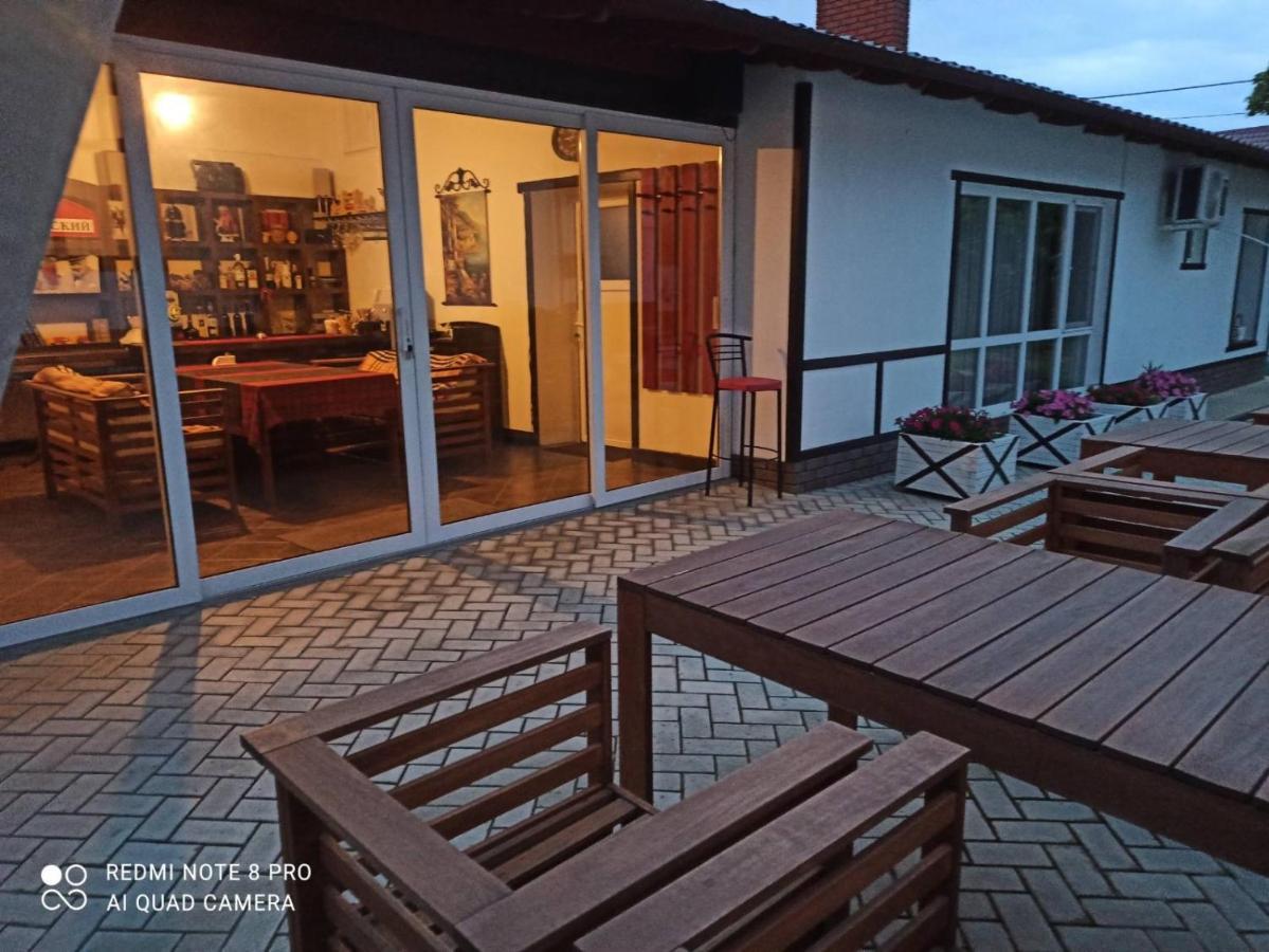 Экодом Hotel Bilhorod-Dnistrovsʼkyy Buitenkant foto